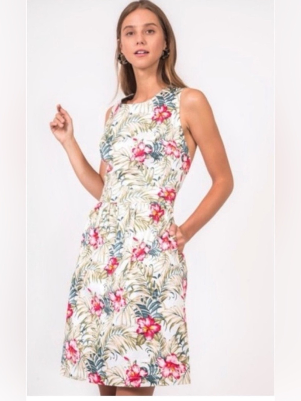 New White Tropical Floral Spring/Summer Dress